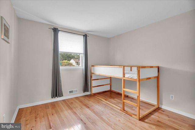 128 DUMAS RD, Cherry Hill, NJ 08003