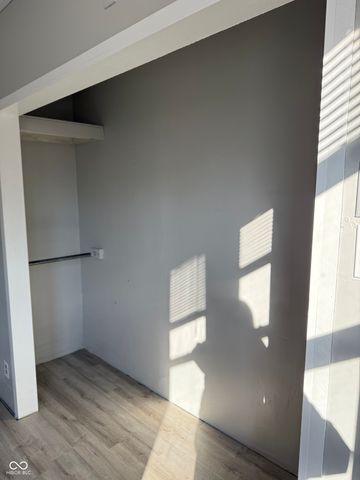 1500 1st Avenue, Terre Haute, IN 47807