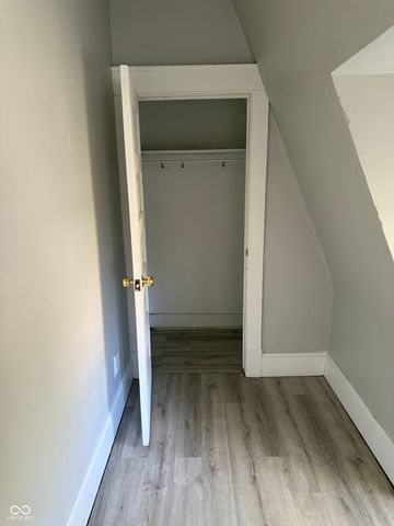 1500 1st Avenue, Terre Haute, IN 47807