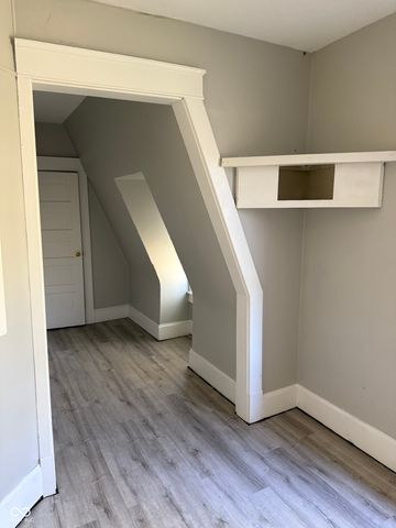 1500 1st Avenue, Terre Haute, IN 47807