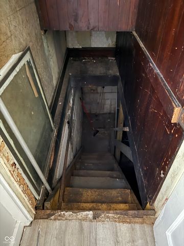 1500 1st Avenue, Terre Haute, IN 47807