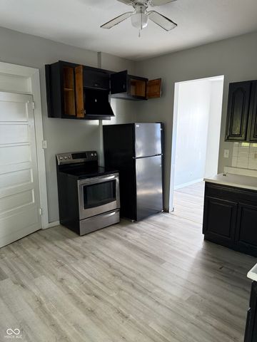 1500 1st Avenue, Terre Haute, IN 47807