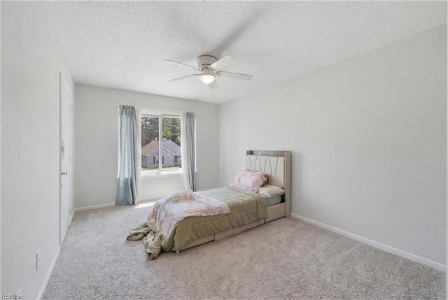 213 Jakes LN, Newport News, VA 23608
