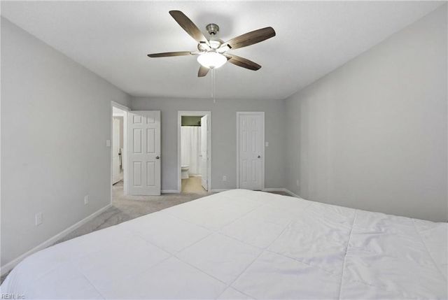 213 Jakes LN, Newport News, VA 23608