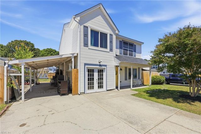 213 Jakes LN, Newport News, VA 23608