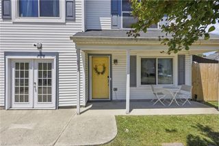 213 Jakes LN, Newport News, VA 23608