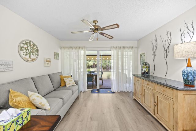 3662 SW Whispering Sound Drive, Palm City, FL 34990