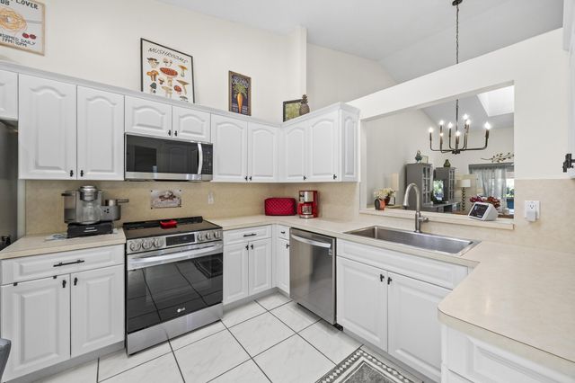 3662 SW Whispering Sound Drive, Palm City, FL 34990