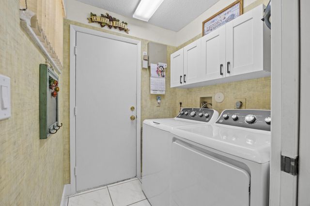 3662 SW Whispering Sound Drive, Palm City, FL 34990