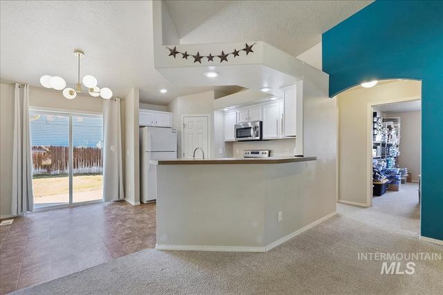 20535 Hancock Ave, Caldwell, ID 83605