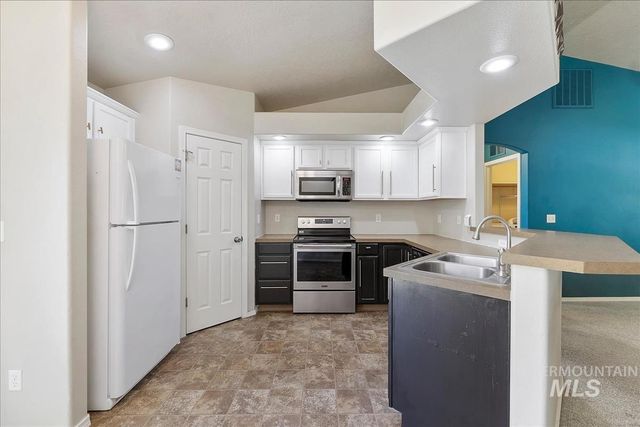 20535 Hancock Ave, Caldwell, ID 83605