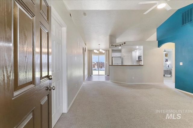 20535 Hancock Ave, Caldwell, ID 83605