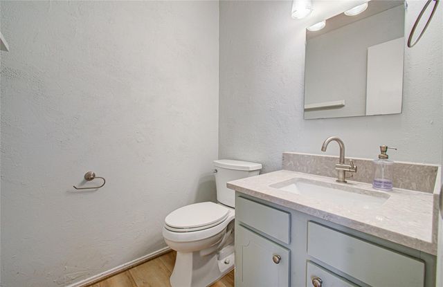 5800 Lumberdale Road 113, Houston, TX 77092