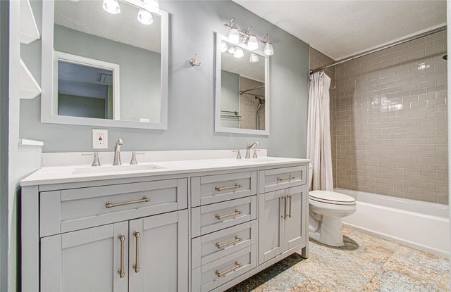 5800 Lumberdale Road 113, Houston, TX 77092