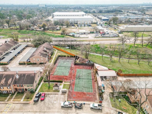 5800 Lumberdale Road 113, Houston, TX 77092