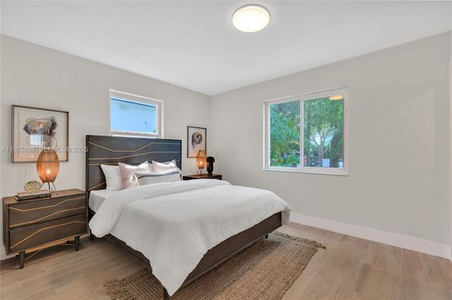 1045 NE 84th St 0, Miami, FL 33138