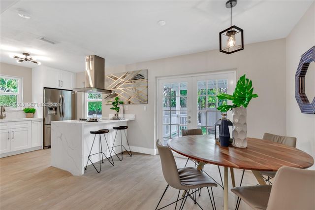 1045 NE 84th St 0, Miami, FL 33138