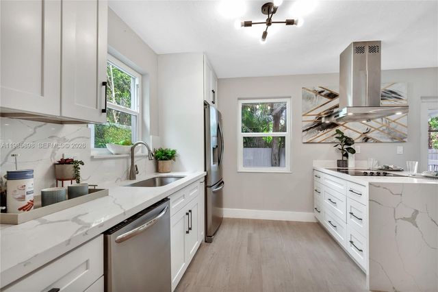 1045 NE 84th St 0, Miami, FL 33138