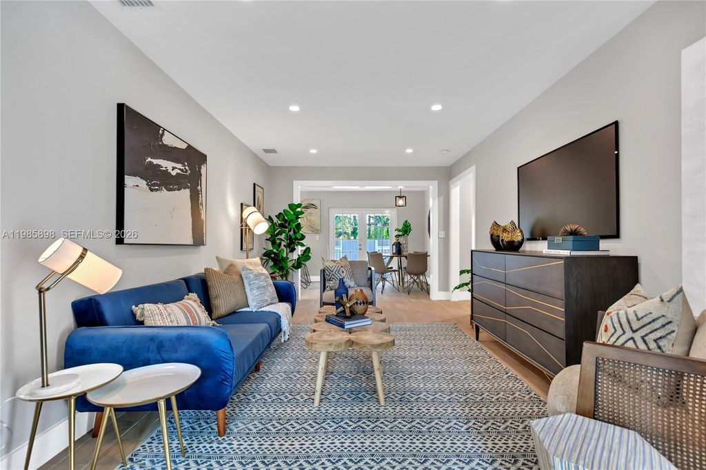 1045 NE 84th St 0, Miami, FL 33138