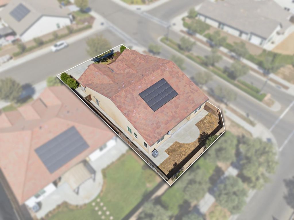 Image 43 of property listing at 602 Pinnacle Drive W, Madera, CA 93636