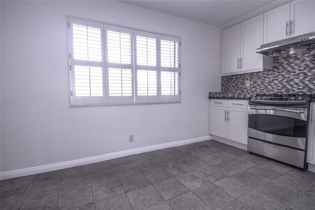 848 W Huntington Drive 28, Arcadia, CA 91007
