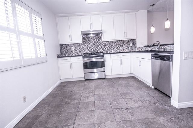 848 W Huntington Drive 28, Arcadia, CA 91007
