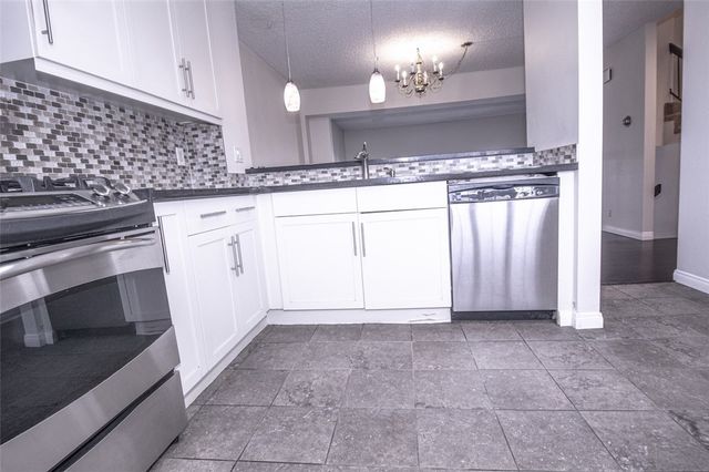 848 W Huntington Drive 28, Arcadia, CA 91007