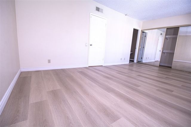 848 W Huntington Drive 28, Arcadia, CA 91007