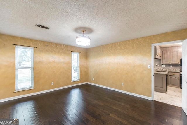 104 Turtle Dove Court, Warner Robins, GA 31088