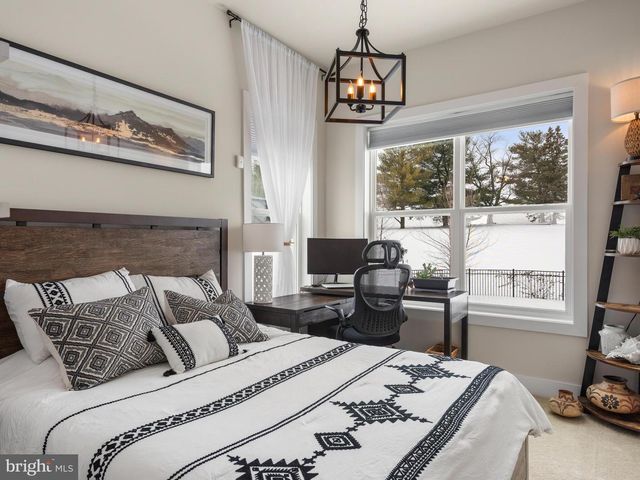 2617 HAWTHORN, Worcester, PA 19490