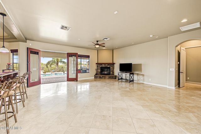 3322 W Irvine Road, Phoenix, AZ 85086
