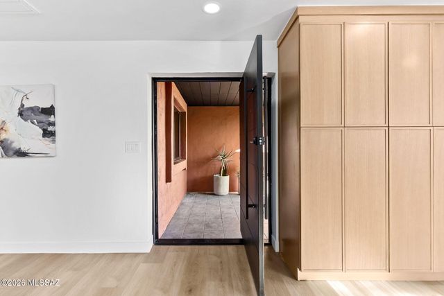 4905 N Craycroft Road, Tucson, AZ 85718