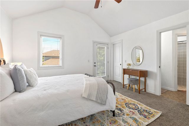 619 N Rupple Road, Fayetteville, AR 72704