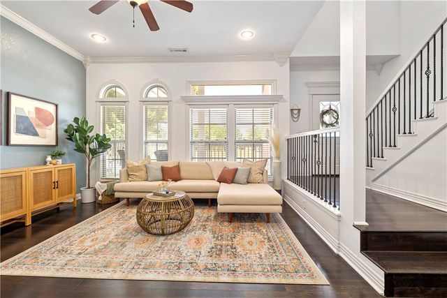 619 N Rupple Road, Fayetteville, AR 72704