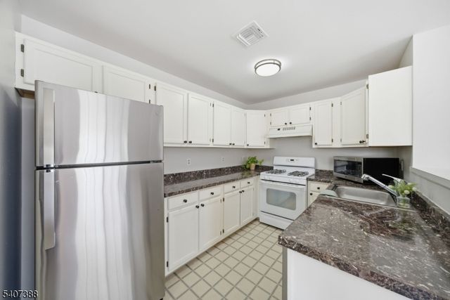 2903 Appleton Way, Hanover Twp., NJ 07981