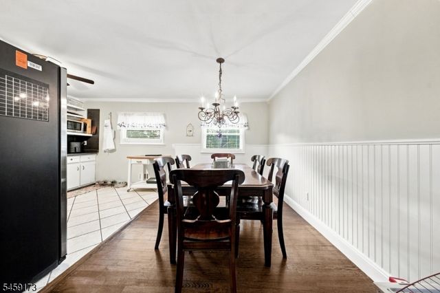 9 Arthur Ter, Hackettstown Town, NJ 07840
