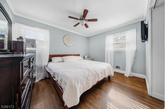 9 Arthur Ter, Hackettstown Town, NJ 07840