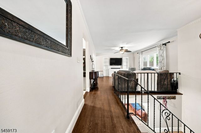 9 Arthur Ter, Hackettstown Town, NJ 07840