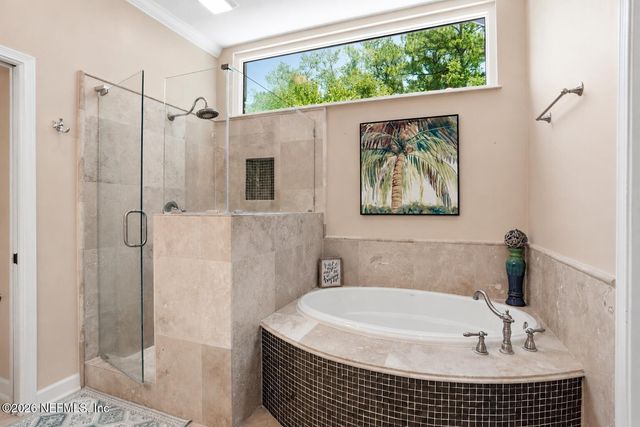 7388 SECRET WOODS Drive, Jacksonville, FL 32216