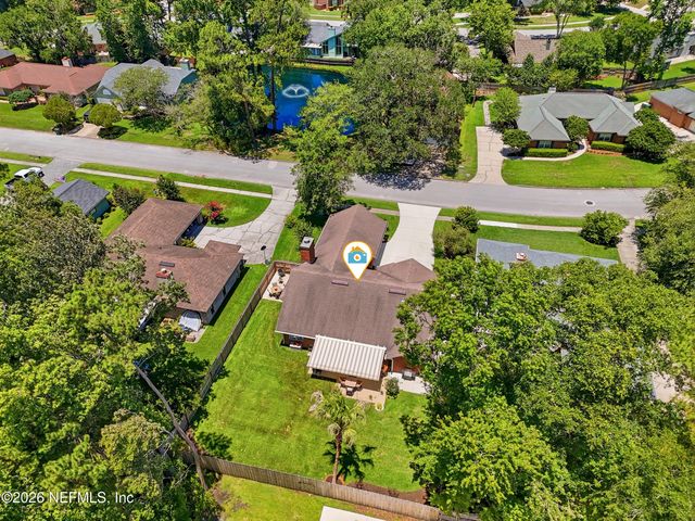 7388 SECRET WOODS Drive, Jacksonville, FL 32216