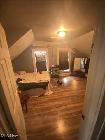 2140 18th Street SW, Akron, OH 44314