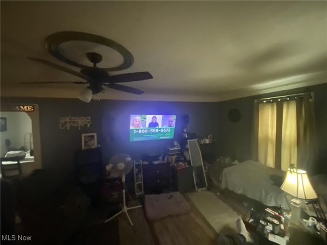 2140 18th Street SW, Akron, OH 44314