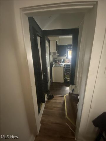 2140 18th Street SW, Akron, OH 44314