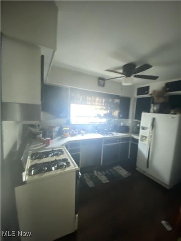 2140 18th Street SW, Akron, OH 44314