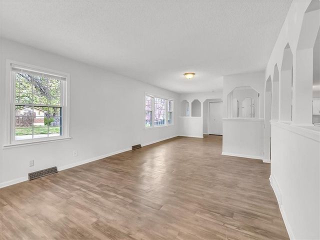 1310 Baltimore Street, Pleasant Hill, MO 64080