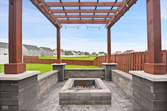 7415 Blandford Drive, Plainfield, IN 46168