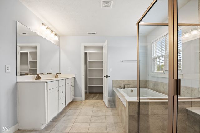 7415 Blandford Drive, Plainfield, IN 46168