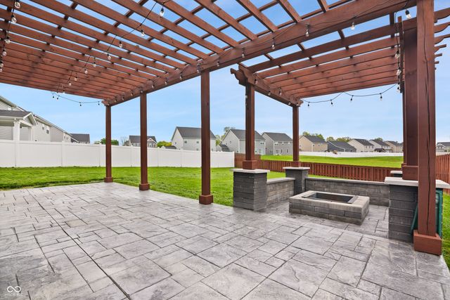 7415 Blandford Drive, Plainfield, IN 46168