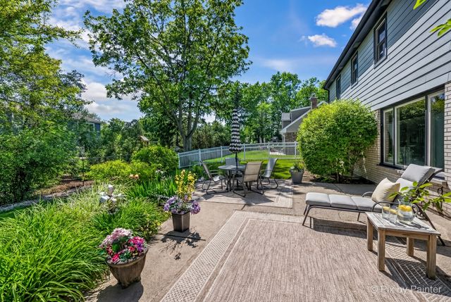 3935 Michael Lane, Glenview, IL 60026
