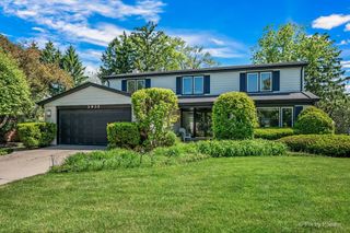 3935 Michael Lane, Glenview, IL 60026